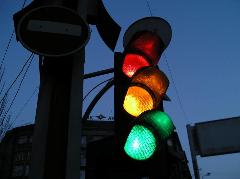 When Light Signals Go Off – Rules for Installing Road Signs Visigraph