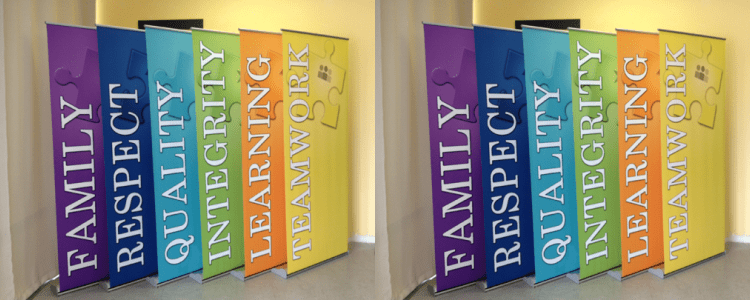 Pull up banner stands